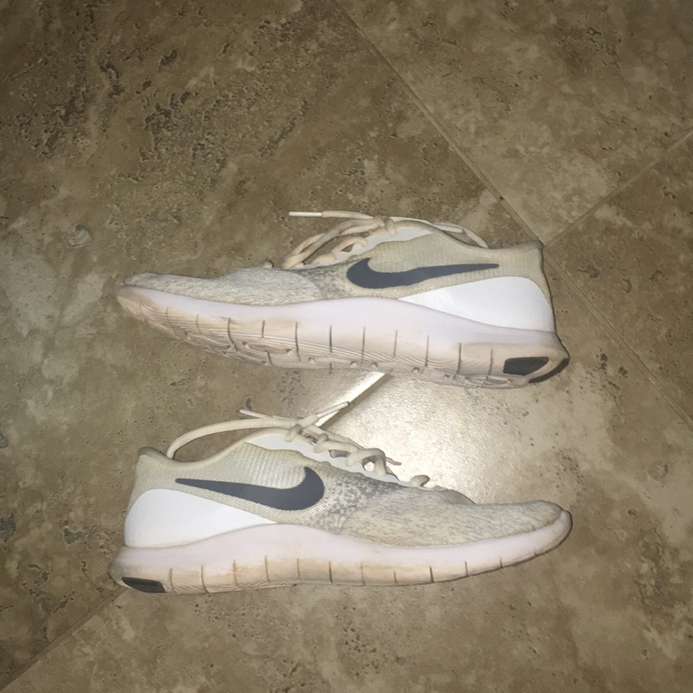 women’s Nike’s